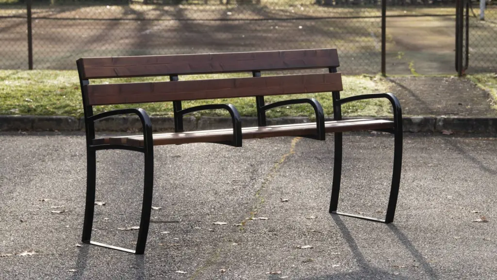 Banc SENIORS 3 places en bois et plastique recyclé, photo 2