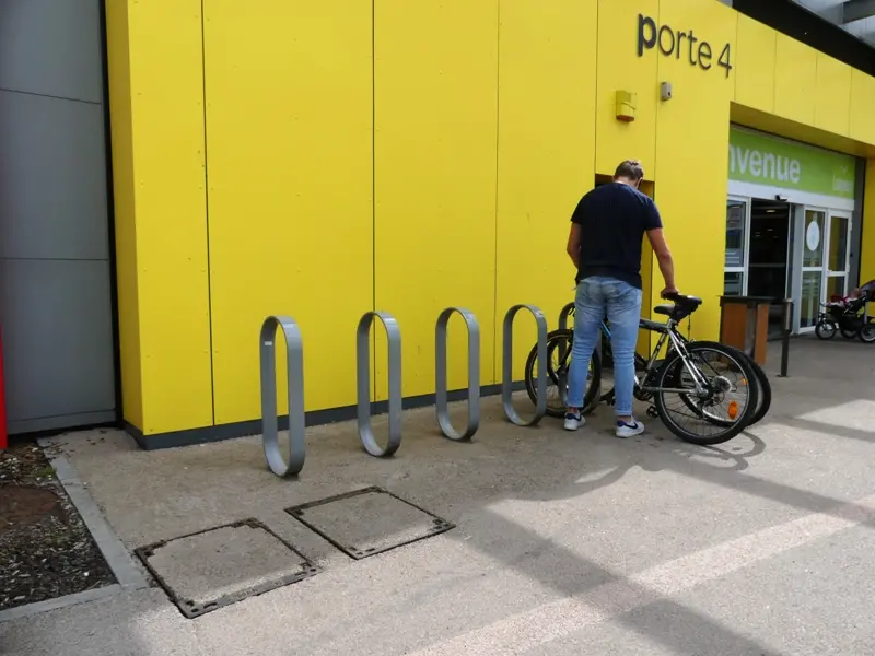 Appuis vélos OVALIUM en aluminium, photo 2
