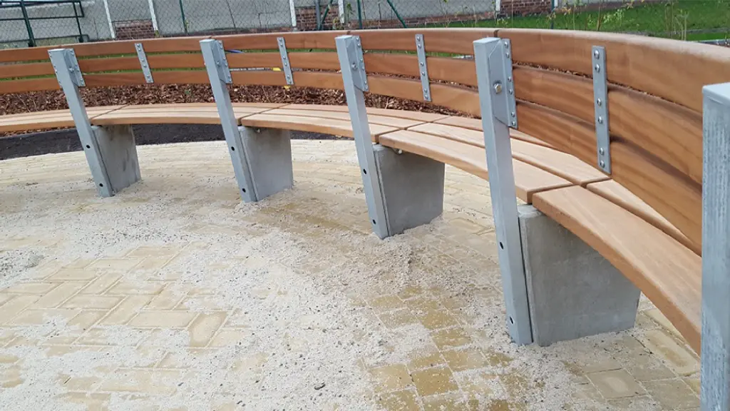 Banc d'extérieur URANUS-ECO en bois et béton, photo 4